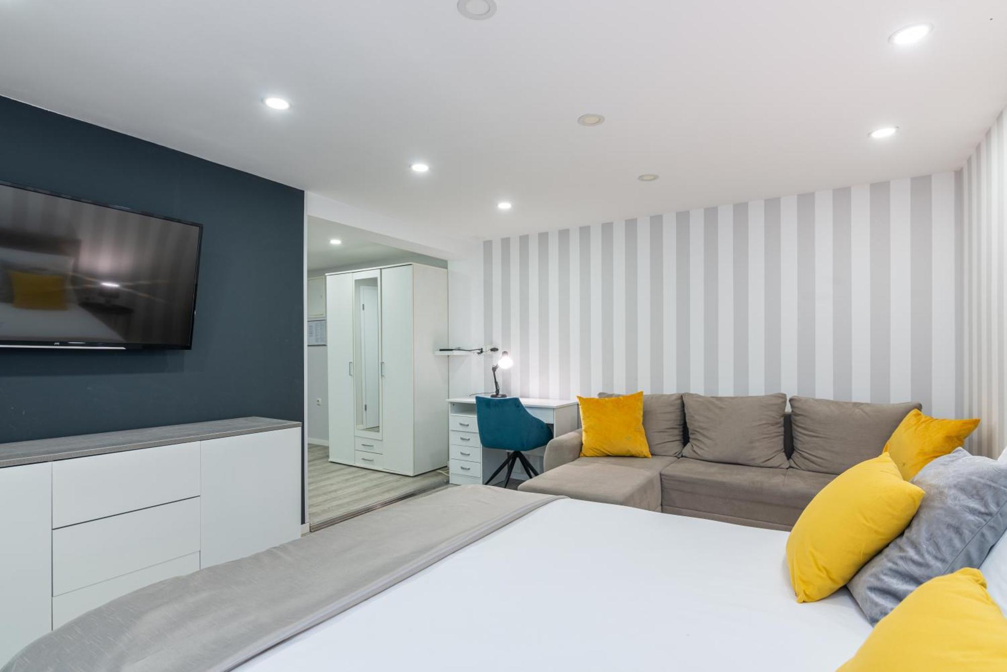 Small, Sweet & Cosy Apartments Рийека Екстериор снимка